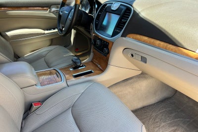 2014 Chrysler 300 C