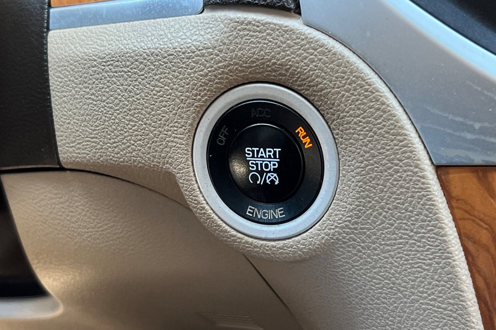 2014 Chrysler 300 C