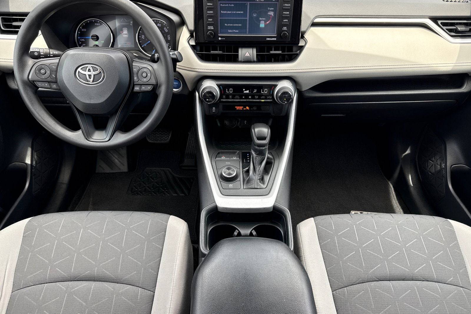 2020 Toyota RAV4 Hybrid XLE