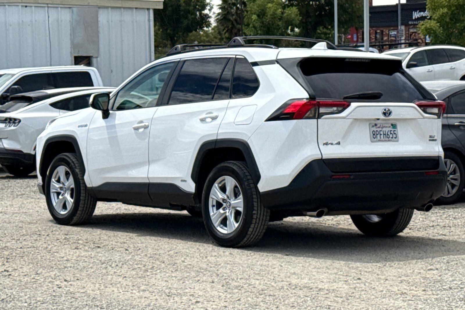2020 Toyota RAV4 Hybrid XLE