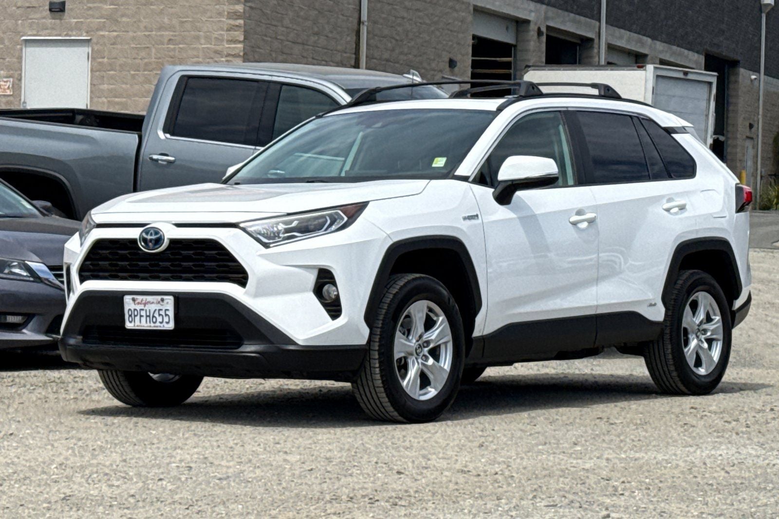 2020 Toyota RAV4 Hybrid XLE