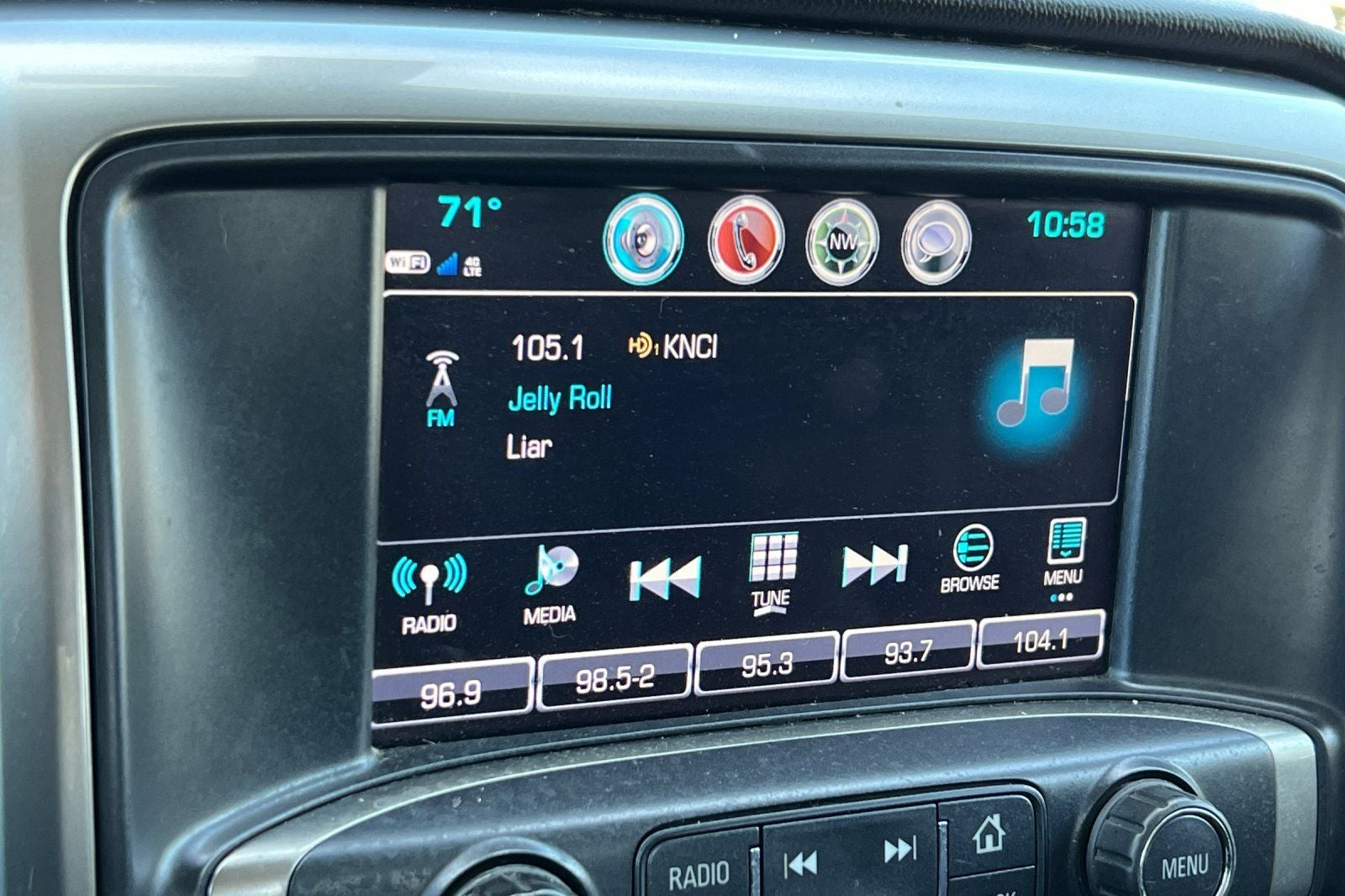 2018 Chevrolet Silverado 1500 LT LT2
