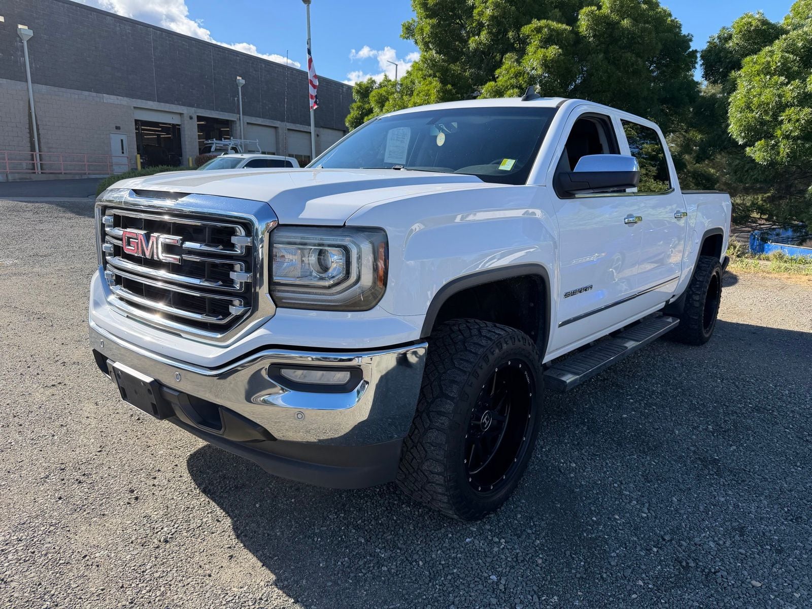 2017 GMC Sierra 1500 SLT