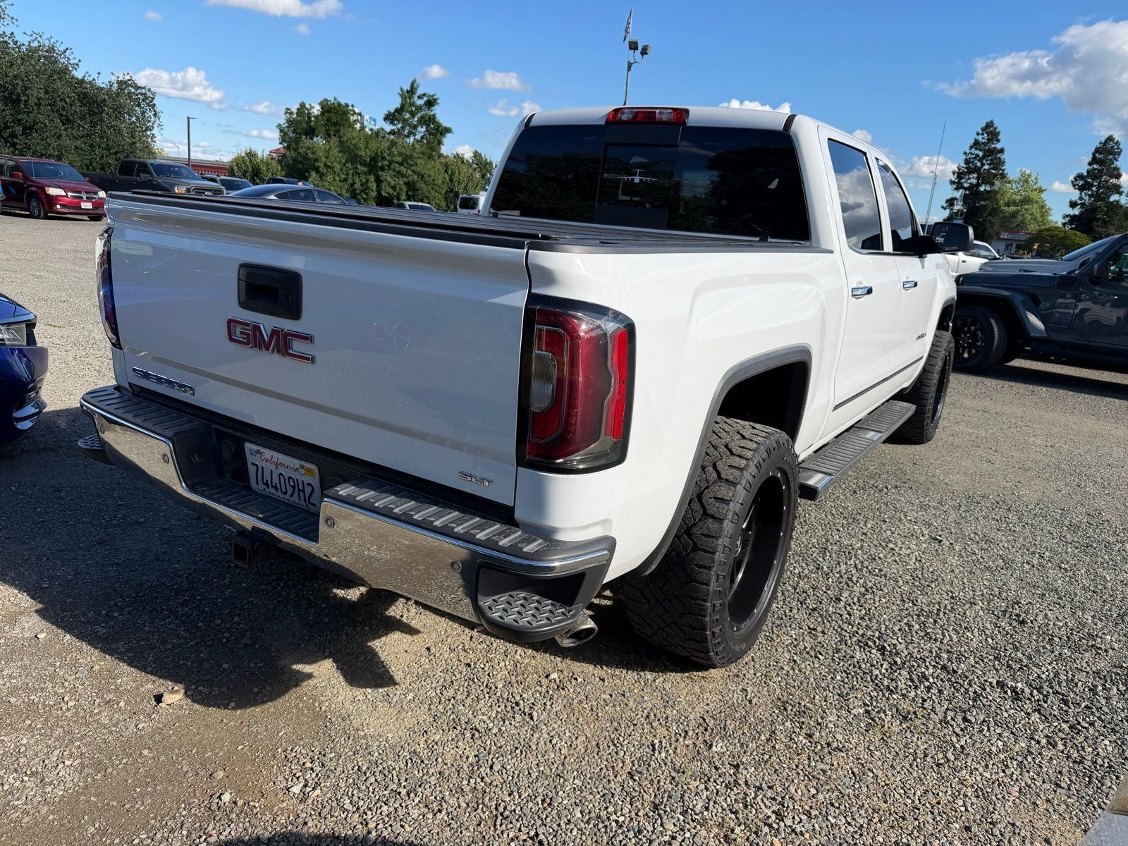 2017 GMC Sierra 1500 SLT