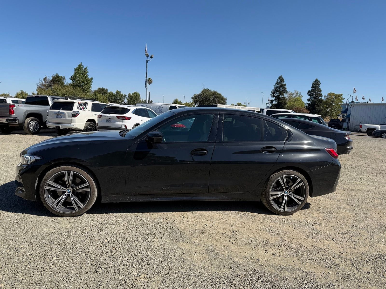 2023 BMW 3 Series 330i
