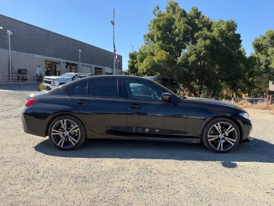 2023 BMW 3 Series 330i