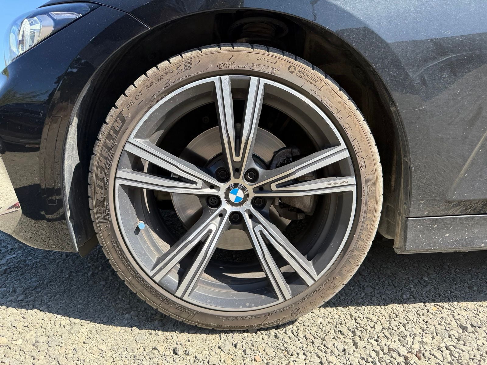 2023 BMW 3 Series 330i