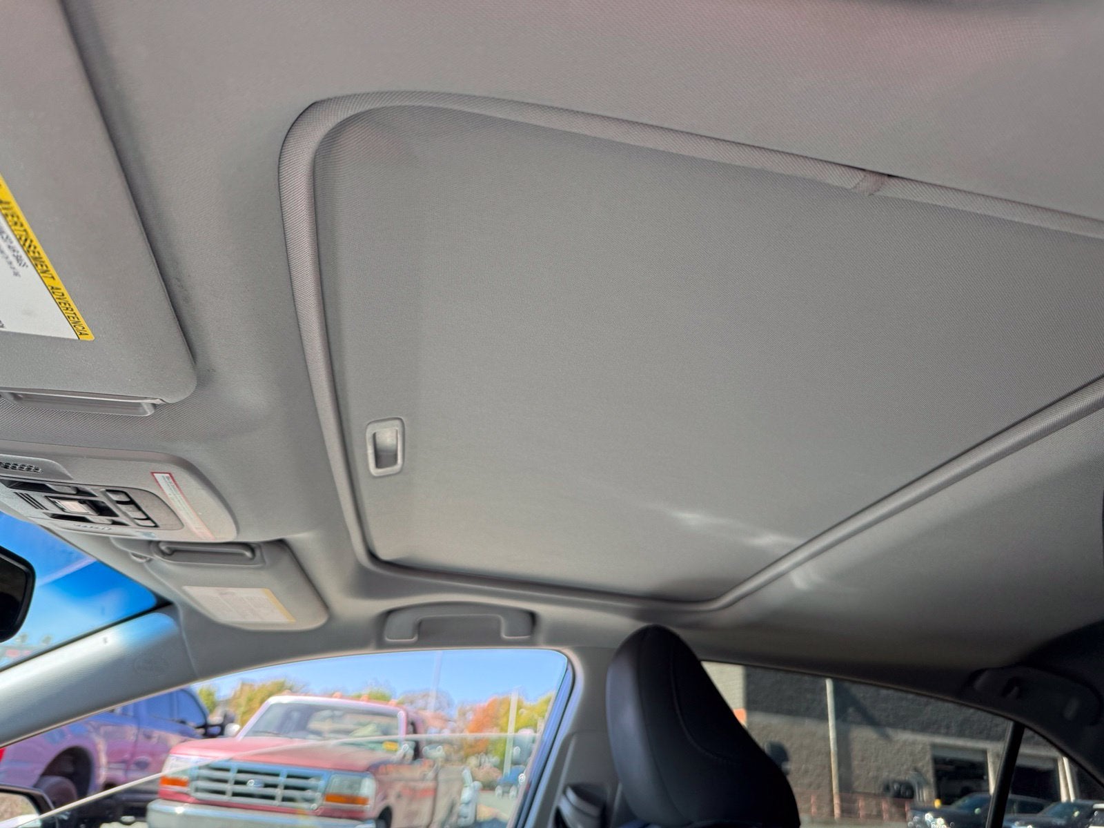 2019 Toyota Camry Hybrid LE
