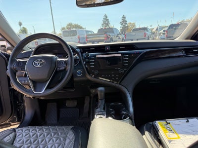 2019 Toyota Camry Hybrid LE