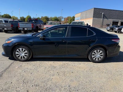 2019 Toyota Camry Hybrid LE