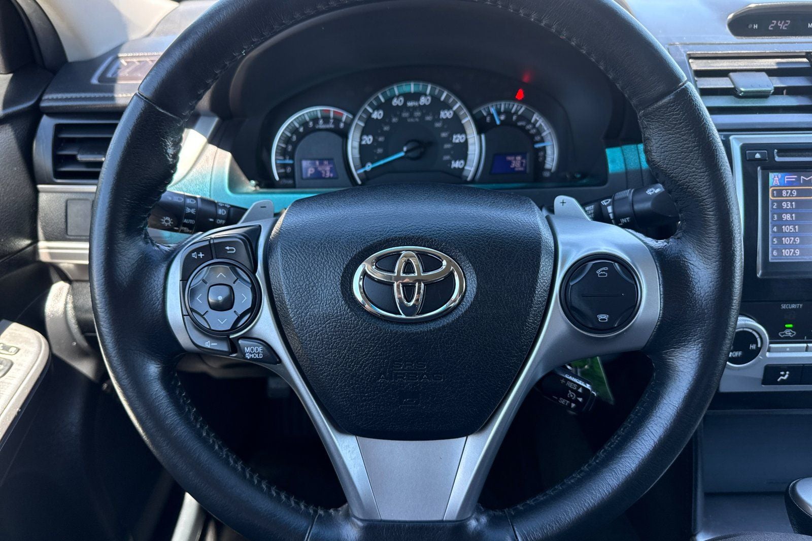 2014 Toyota Camry SE