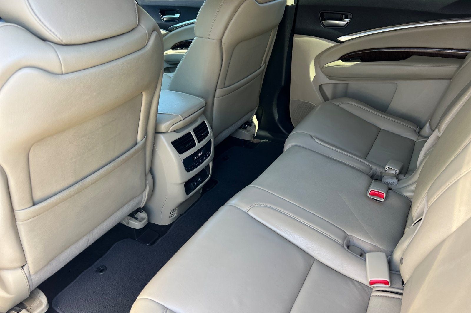 2017 Acura MDX 3.5L w/Technology Package