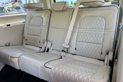 2021 Lincoln Navigator L Black Label