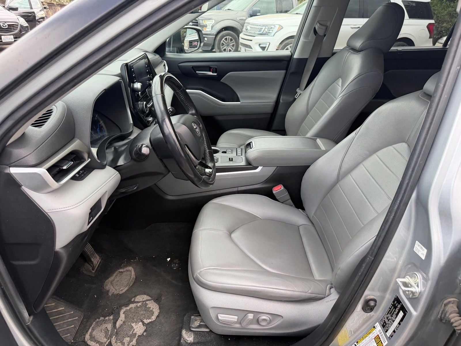2020 Toyota Highlander Hybrid XLE