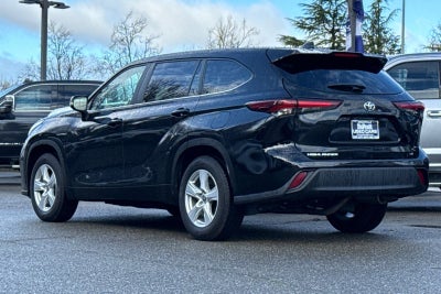 2024 Toyota Highlander LE