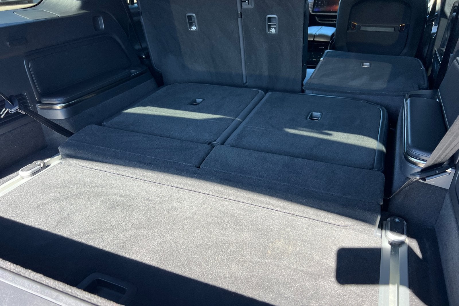 2022 Rivian R1S Launch Edition