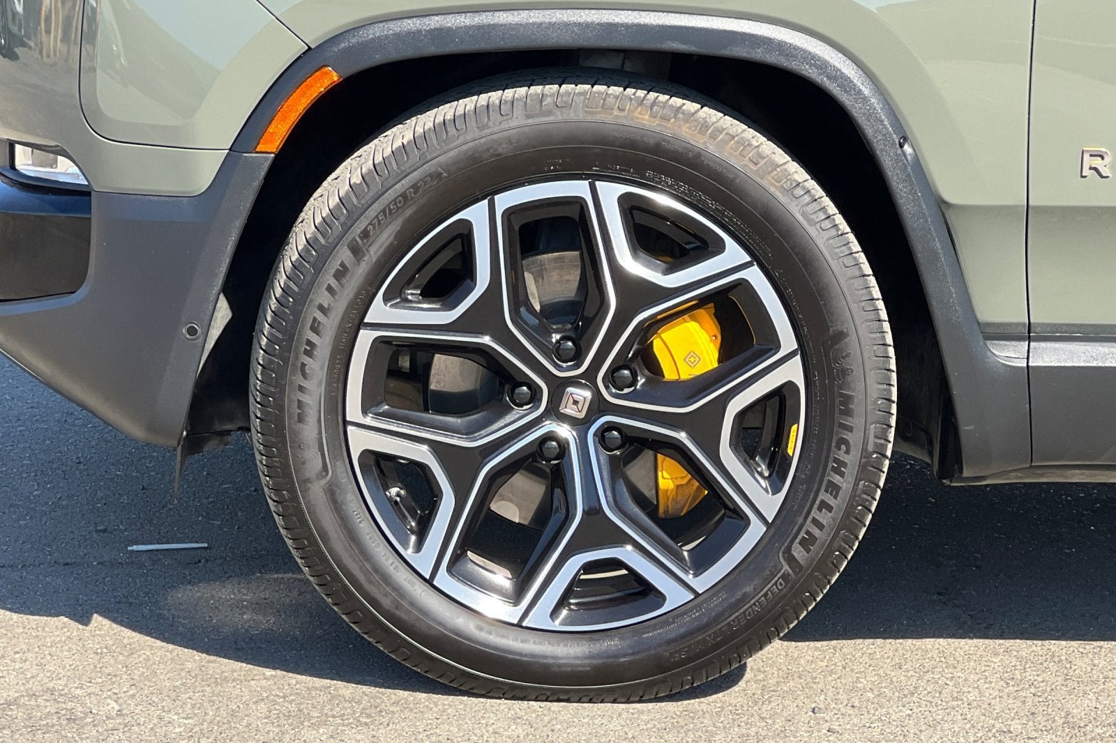 2022 Rivian R1S Launch Edition