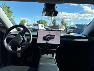 2026 Tesla Model Y Long Range
