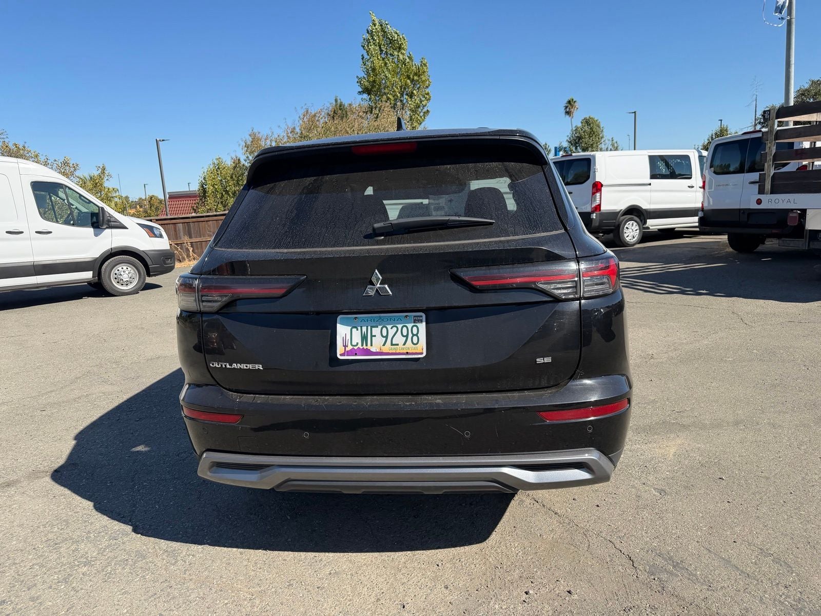 2025 Mitsubishi Outlander SE