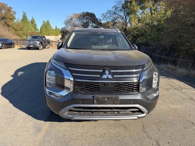 2025 Mitsubishi Outlander SEL