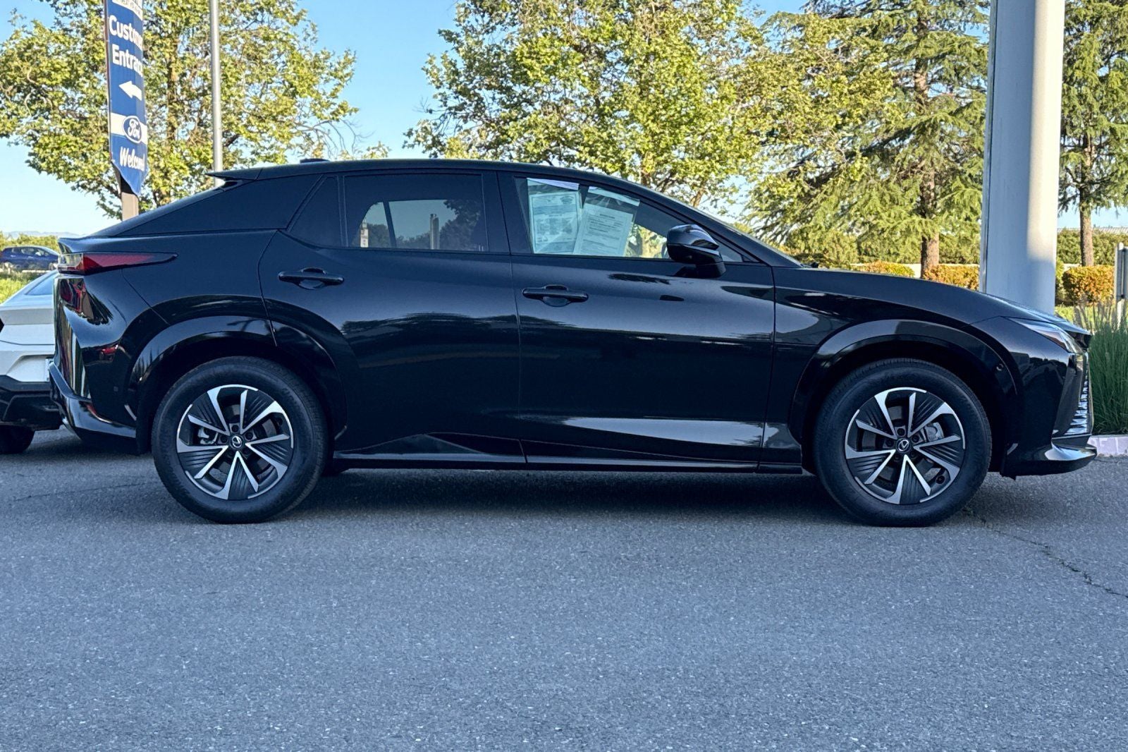 2024 Lexus RZ RZ 300e Premium