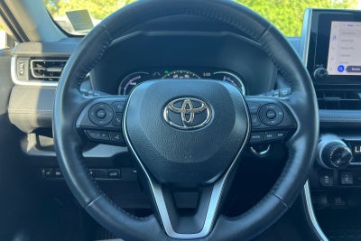 2023 Toyota RAV4 Hybrid XLE