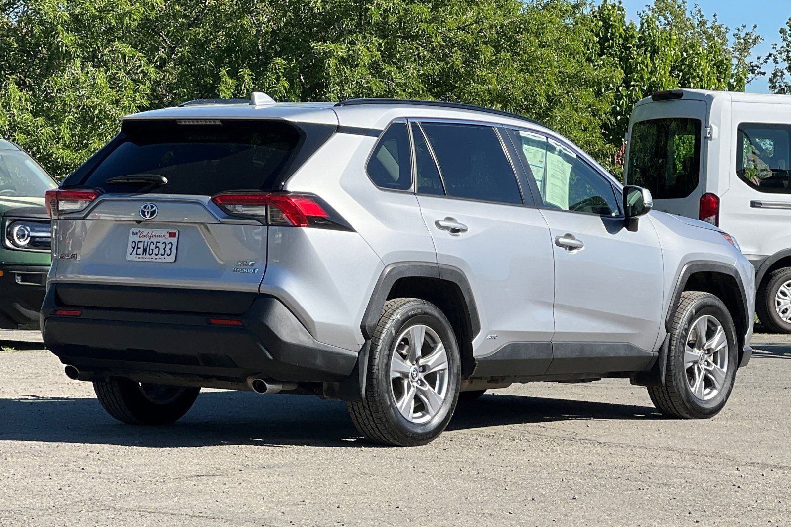 2023 Toyota RAV4 Hybrid XLE