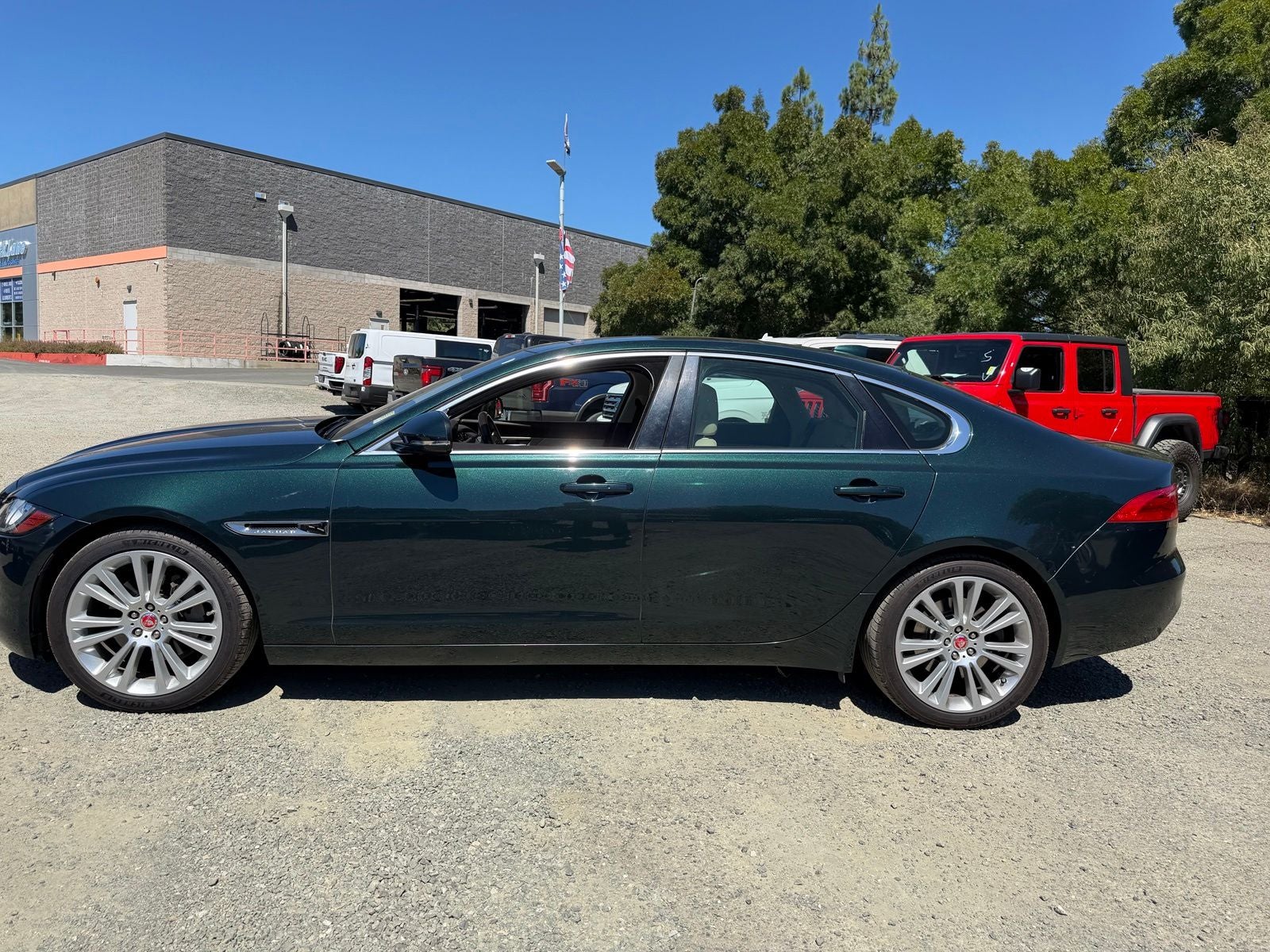 2017 Jaguar XF 20d Prestige