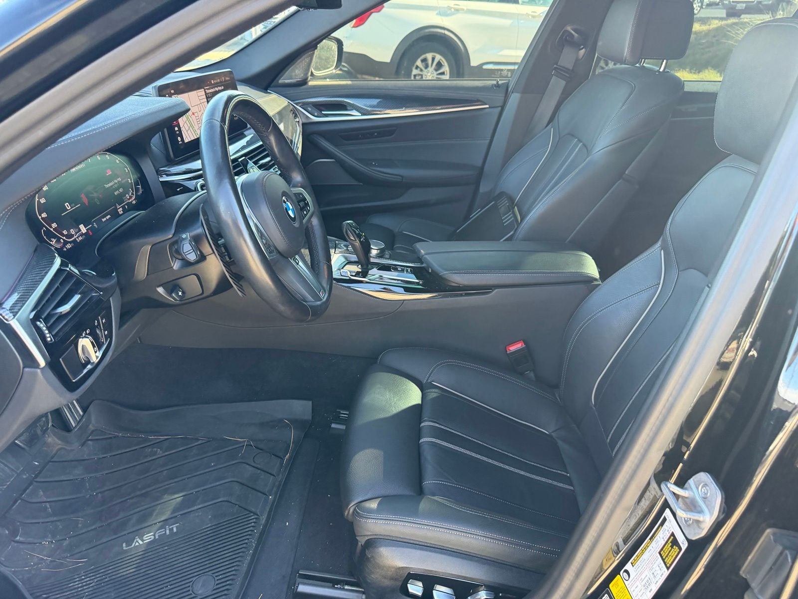 2023 BMW 5 Series M550i xDrive