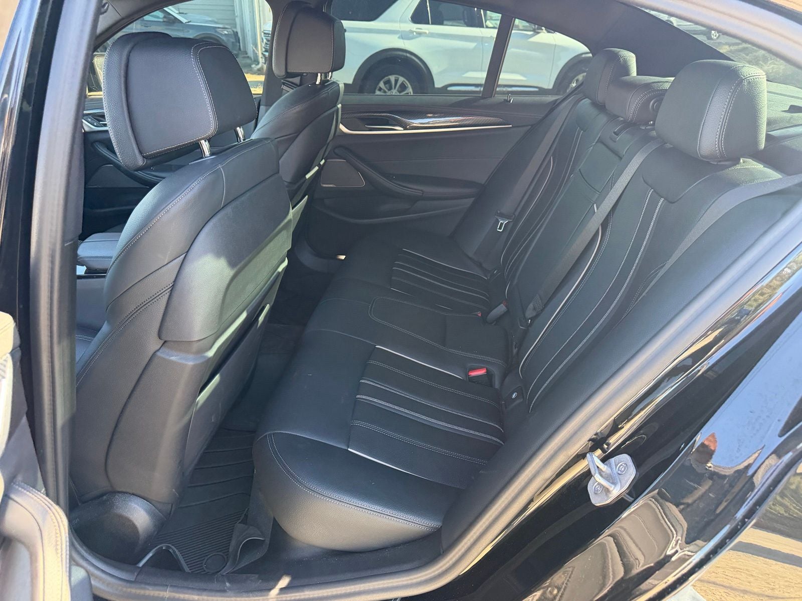 2023 BMW 5 Series M550i xDrive