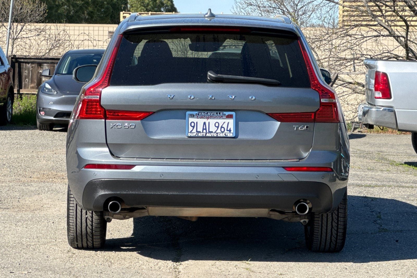 2021 Volvo XC60 T6 Momentum