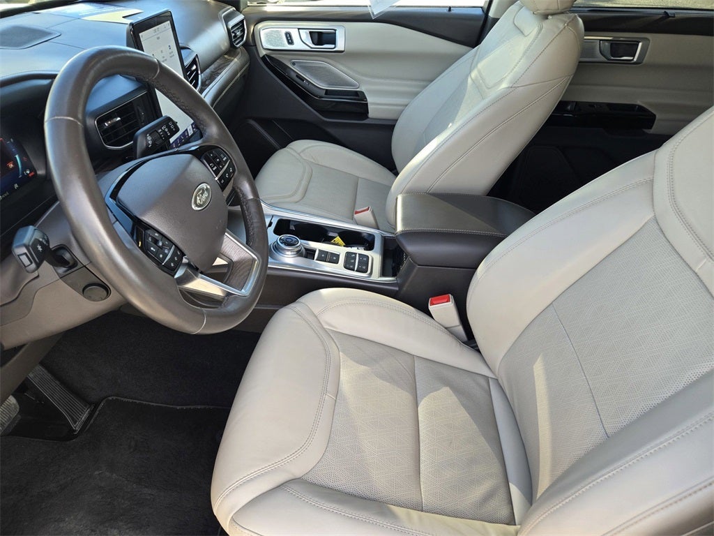 2022 Ford Explorer Platinum