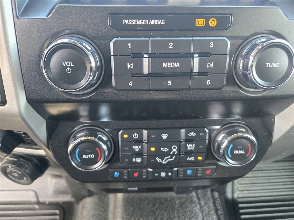 2021 Ford F-350SD Lariat