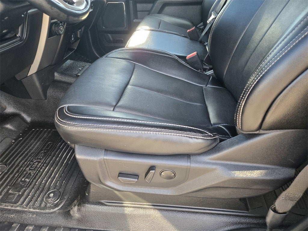 2021 Ford F-350SD Lariat