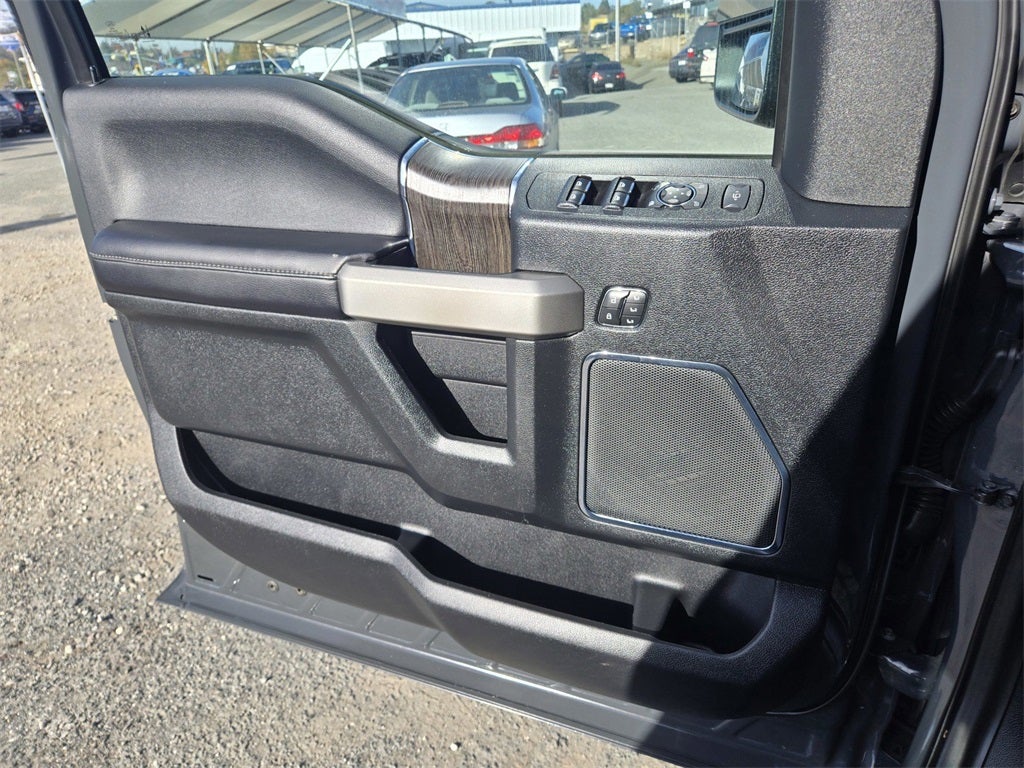 2021 Ford F-350SD Lariat