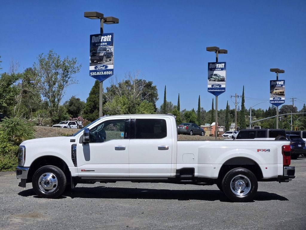 2024 Ford F-350SD Lariat DRW