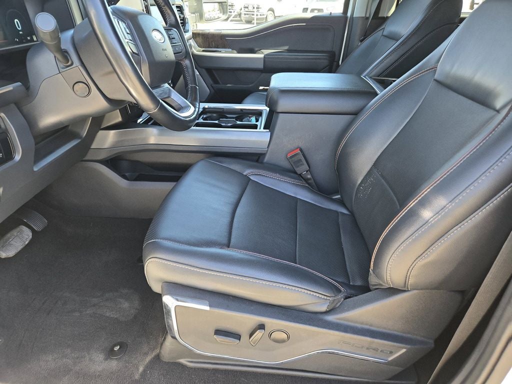 2024 Ford F-350SD Lariat DRW