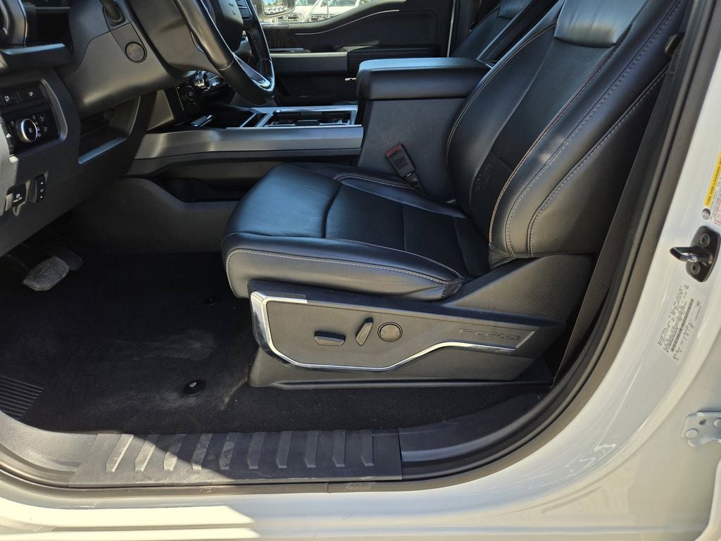 2024 Ford F-350SD Lariat DRW