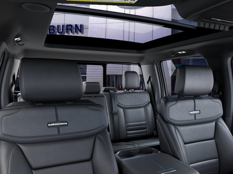 2027 Ford F-450SD Platinum DRW