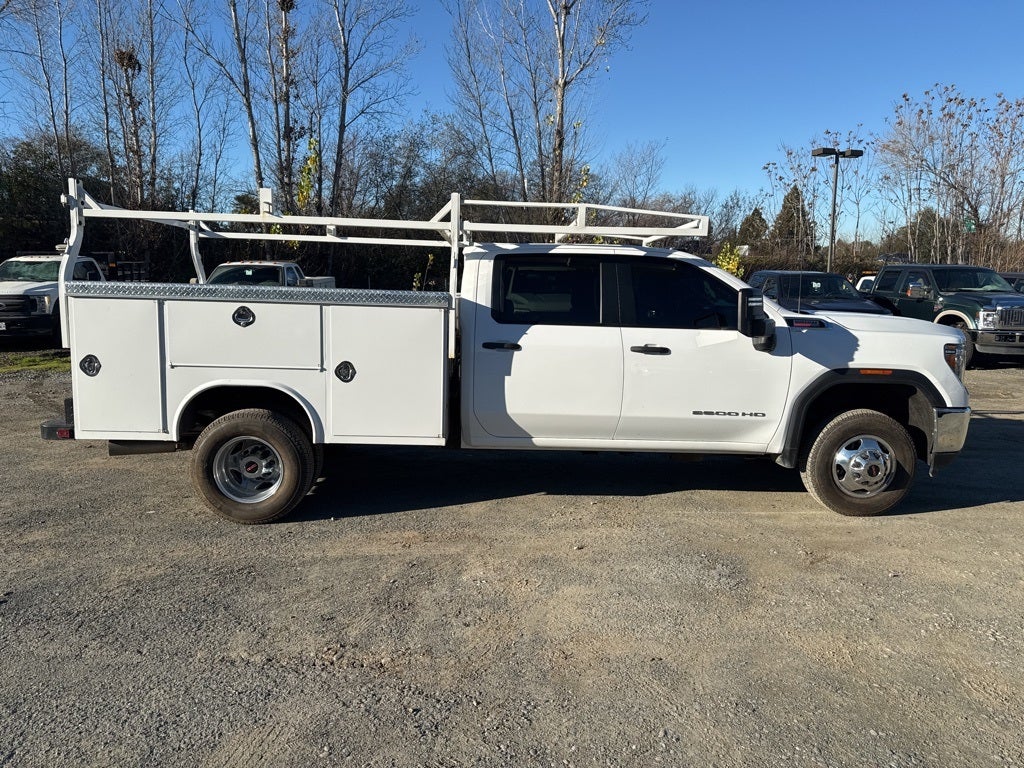 2023 GMC Sierra 3500HD Pro