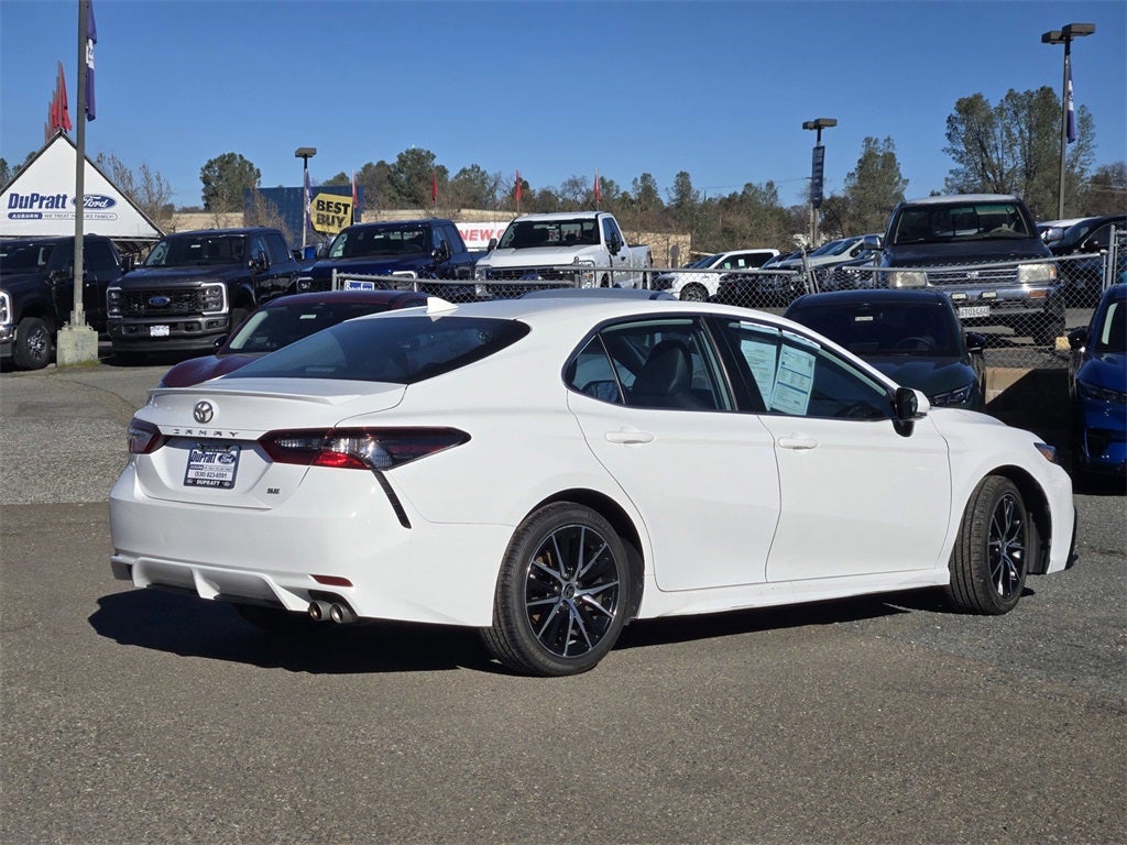 2023 Toyota Camry SE