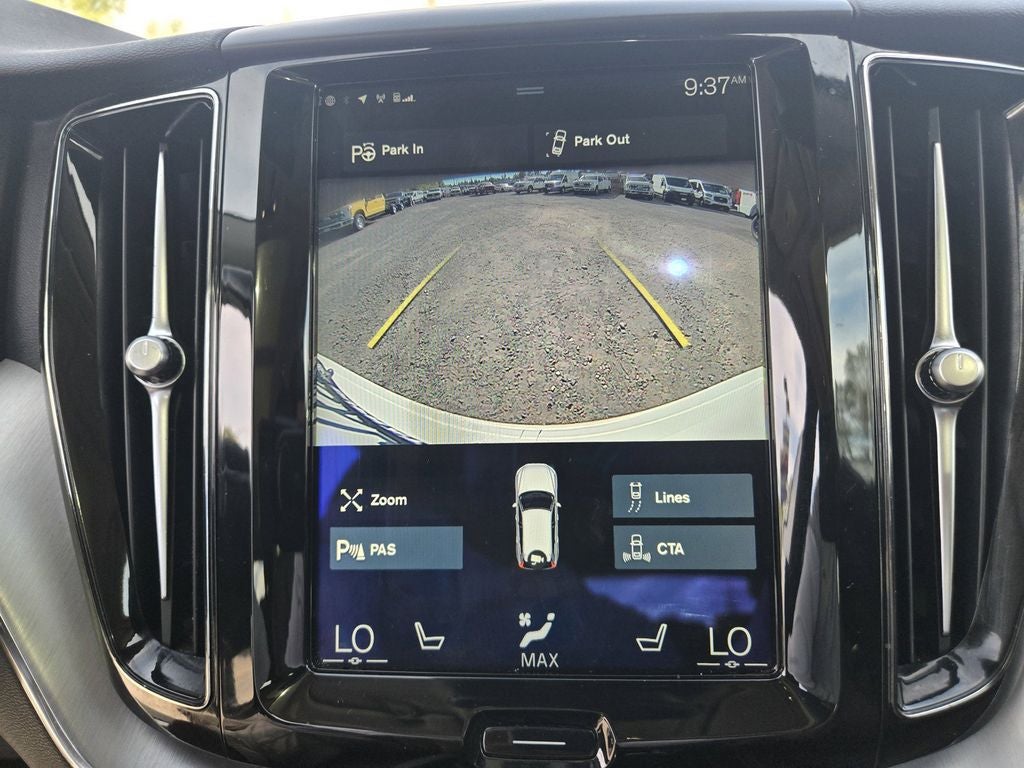 2018 Volvo XC60 T6 Momentum