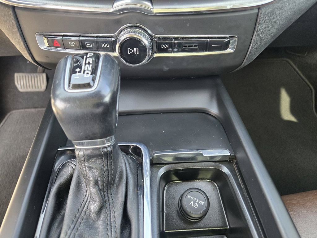 2018 Volvo XC60 T6 Momentum