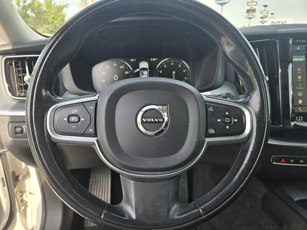 2018 Volvo XC60 T6 Momentum