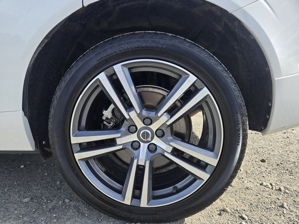 2018 Volvo XC60 T6 Momentum