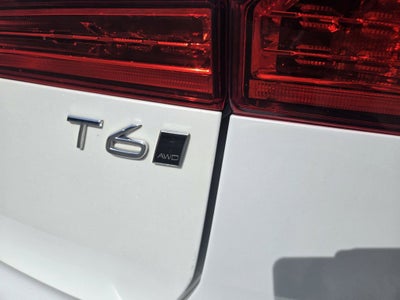 2018 Volvo XC60 T6 Momentum